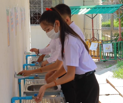 ປອດໄພກັບໄປໂຮງຮຽນ - Safely Back To School Image